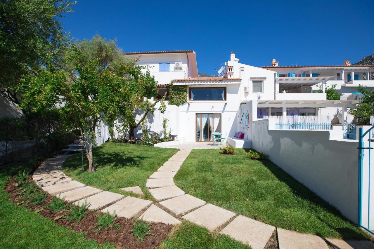 Palmasera Charming Suites Cala Gonone Ngoại thất bức ảnh