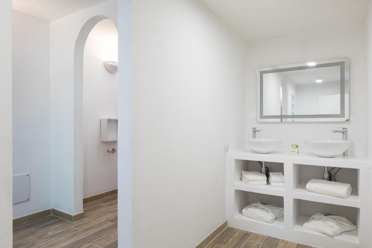 Palmasera Charming Suites Cala Gonone Ngoại thất bức ảnh