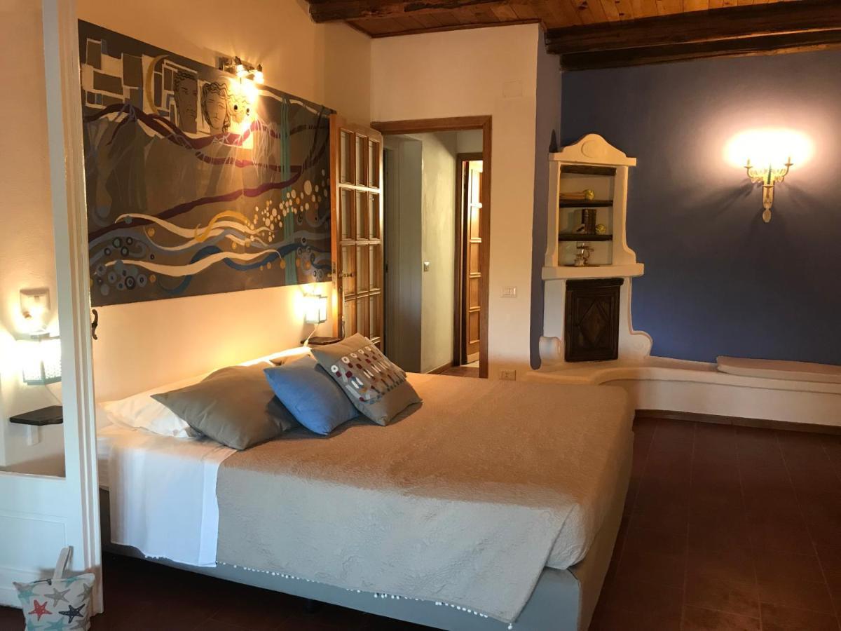 Palmasera Charming Suites Cala Gonone Ngoại thất bức ảnh