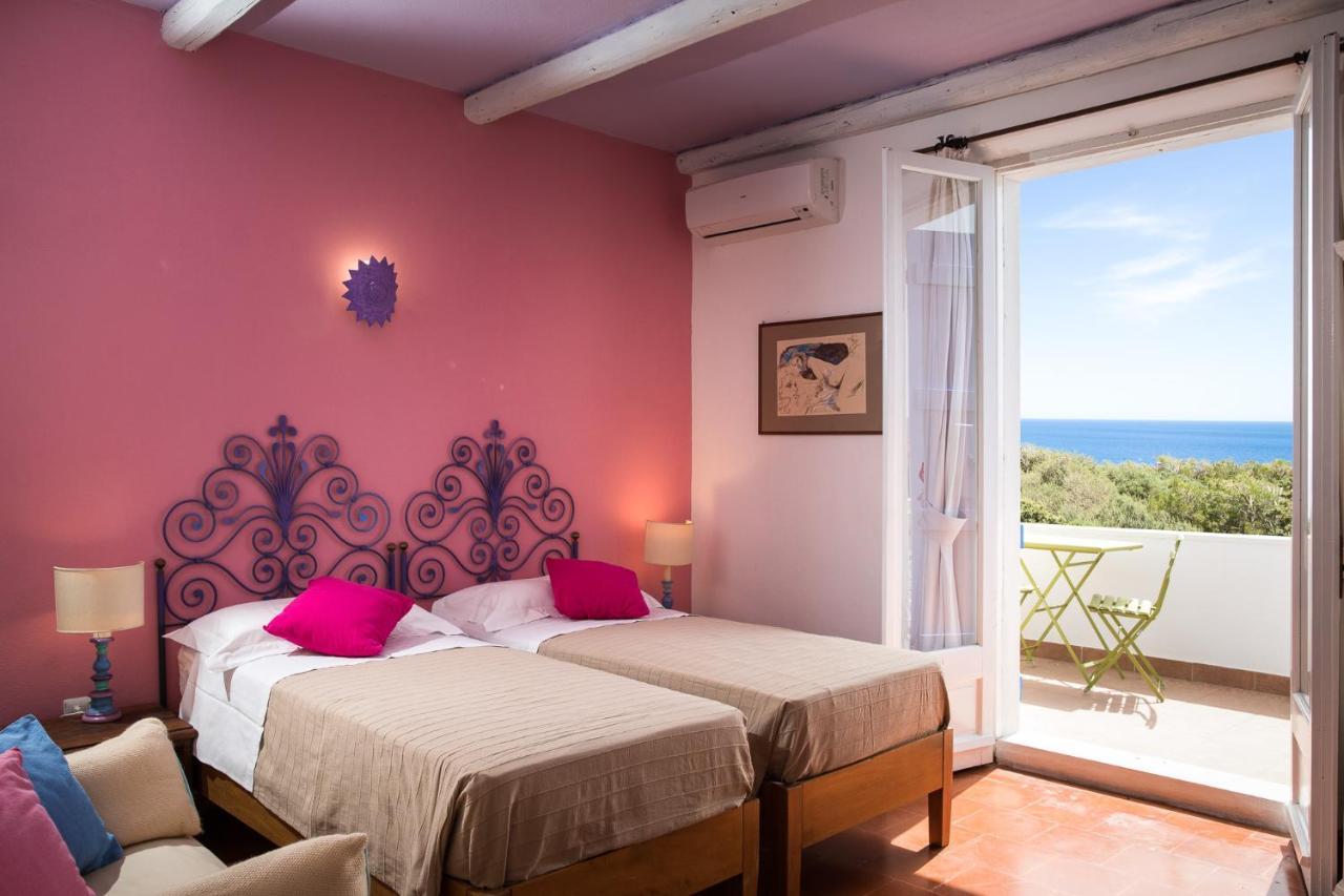 Palmasera Charming Suites Cala Gonone Ngoại thất bức ảnh